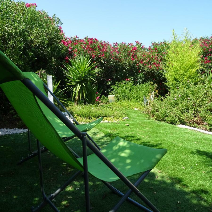 2 Pieces Independant Avec Son Jardinet Prive Borgo (Corsica) Exterior foto